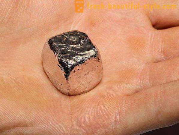 Rhodium šperky: povlak je škodlivý, nebo ne?
