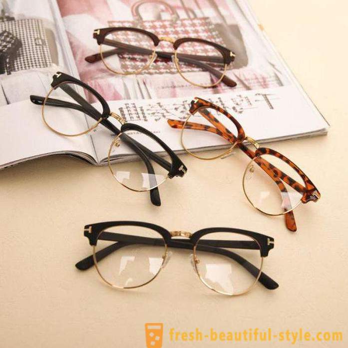 Branding brýle s čirým sklem: rysy, modely a recenze