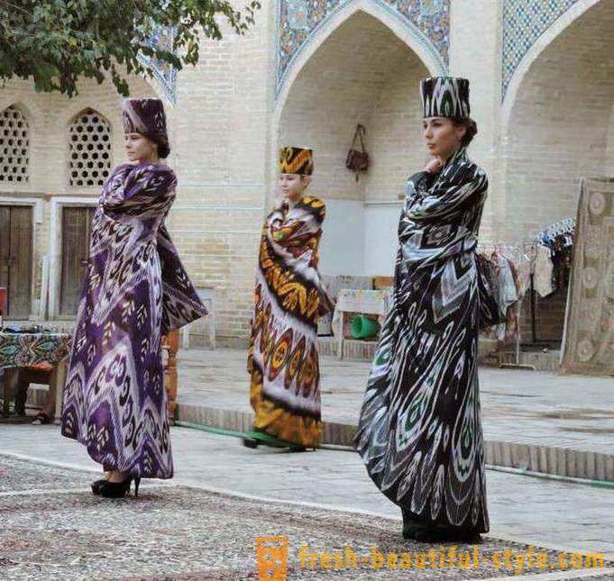 Uzbecké šaty: charakteristické rysy