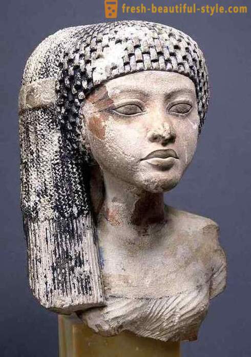 Historie faraóna Amenhotepa lásky a Nefertiti