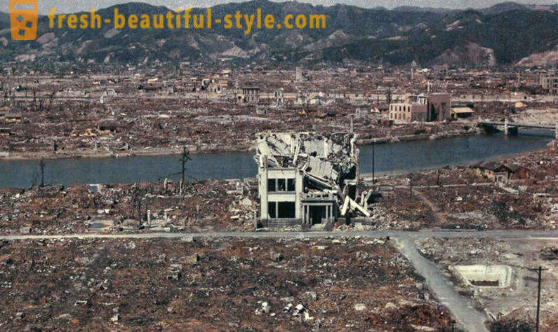 Skličující dobové fotografie Hirošimy
