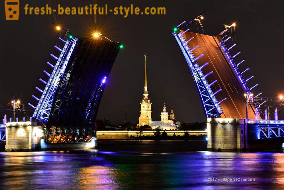 Magie krása St. Petersburg mostů