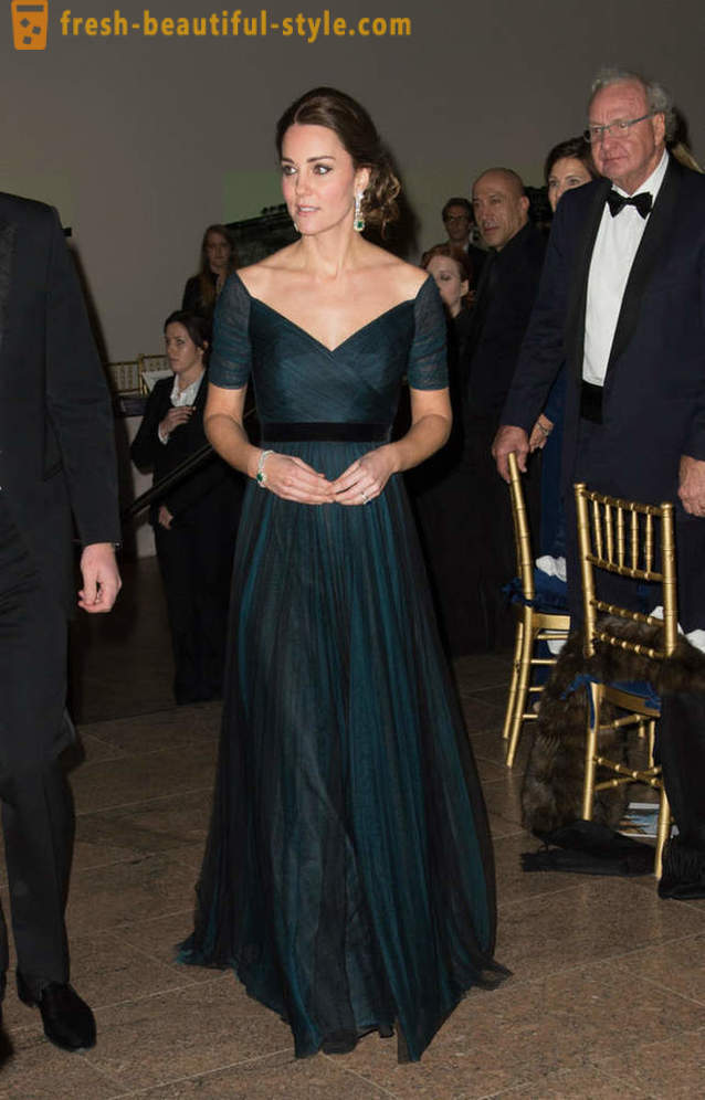 Když je bezvadný styl Kate Middleton rozbil královský oblékání