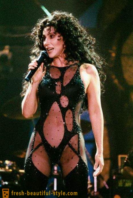 Cher - 70 let déle než půl století na jevišti