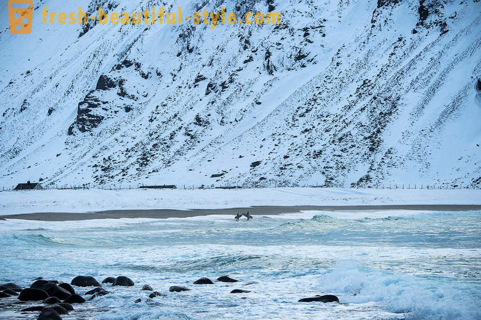 Extreme Arctic surfaři