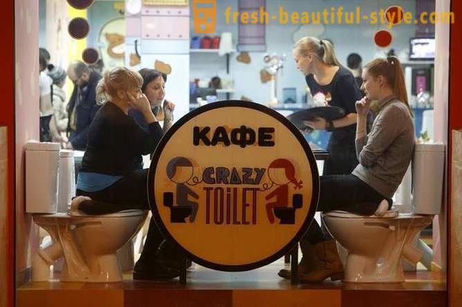 Cafe „Bláznivý WC“ na Arbatu