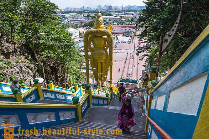 Exkurze do hinduistické a čínské chrámy v Kuala Lumpur