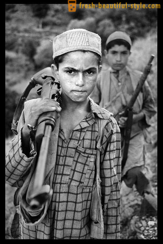 Afghánistán optikou Steve McCurry