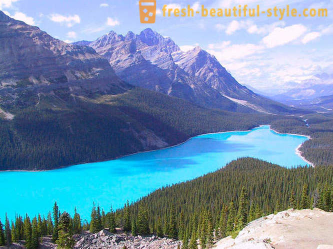 10 nejkrásnějších jezer na světě