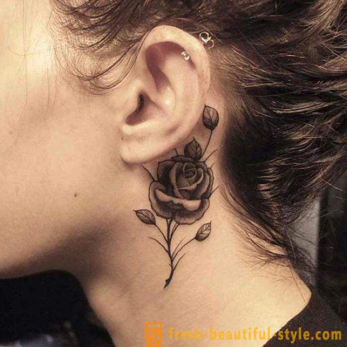 Krásná žena tetování - to chop a tam, kde je obrázek