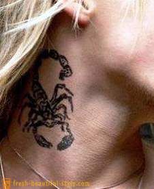 Tetování na krku: hodnoty různých vzorů